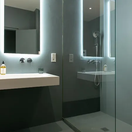 Le Turenne - 5 Etoiles - Hypercentre - Parking Prive * Nantes