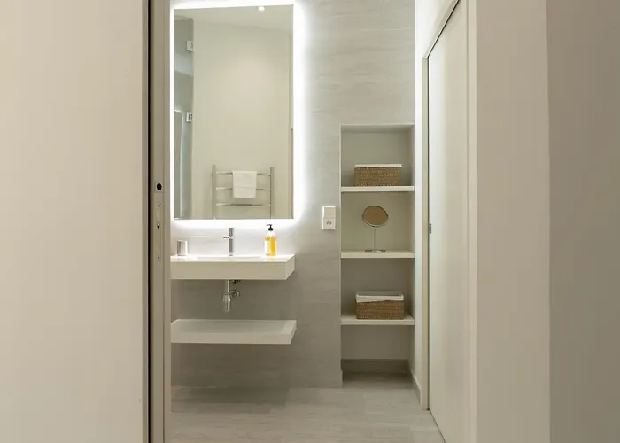 Lejlighed Le Turenne - 5 Etoiles - Hypercentre - Parking Prive *